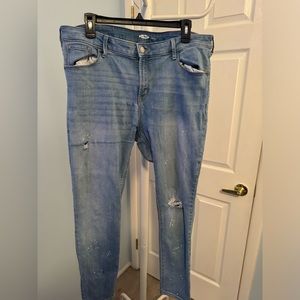 Women’s Old Navy Rockstar Super Skinny distressed jeans